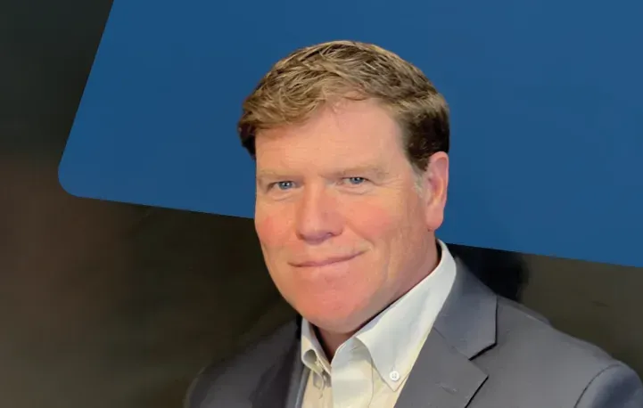 Steven Davis speaking during a safety discussion