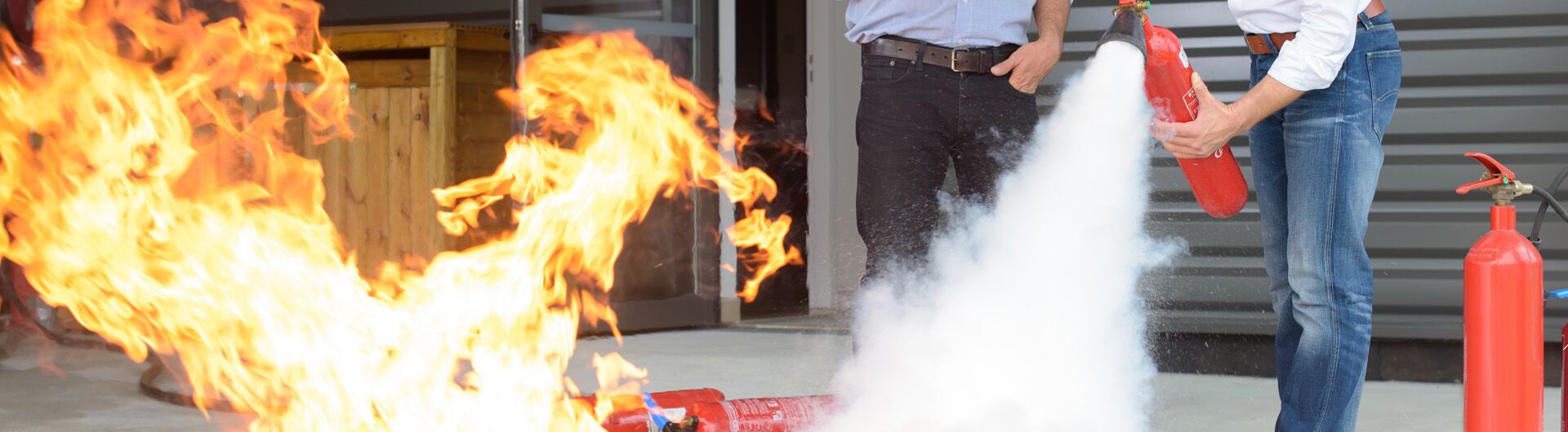 Seguridad en el uso de extintores - Internacional
